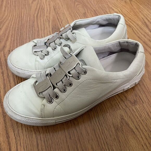 Salvatore Ferragamo White leather lace up logo trainers sneakers size US 7.5 - Picture 3 of 9